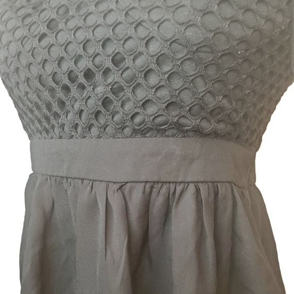 Honey  Punch Sleeveless Black Blouse - Picture 3 of 7